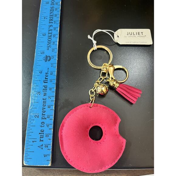 Bling Crystal Rhinestone Sprinkled Donut Keychain Keyring Bag Charm Tassel Pink - Picture 3 of 3